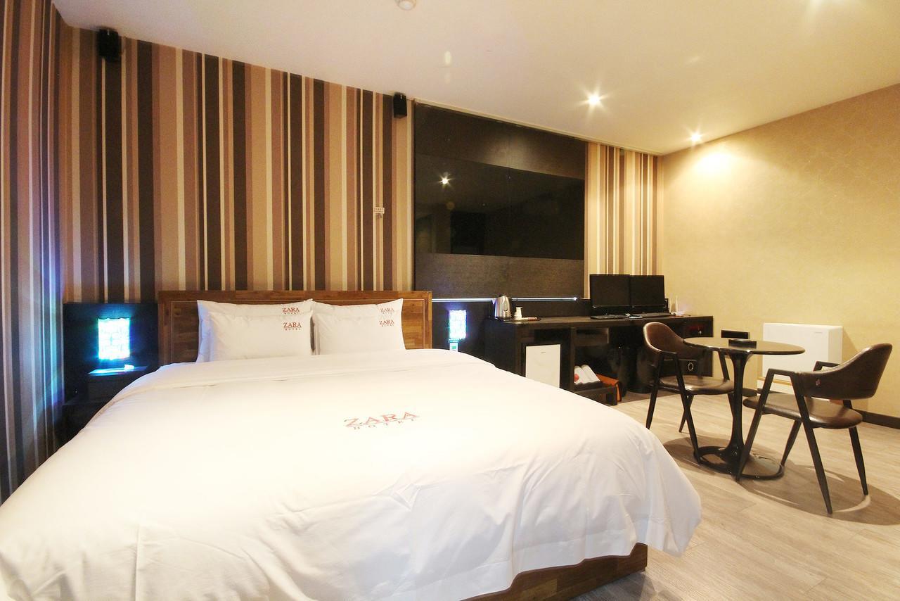 Hotel Zara Changwon Zewnętrze zdjęcie