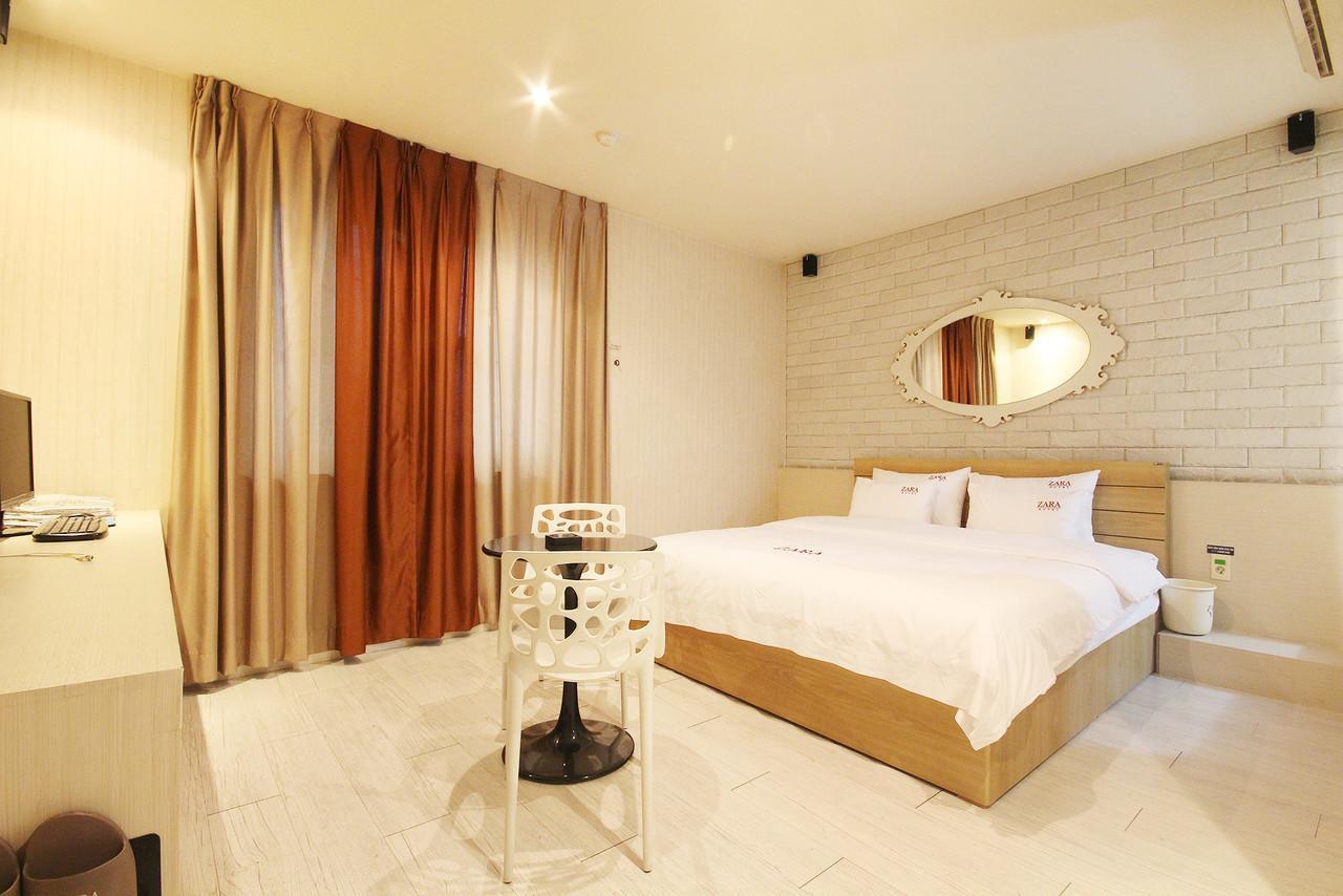 Hotel Zara Changwon Zewnętrze zdjęcie