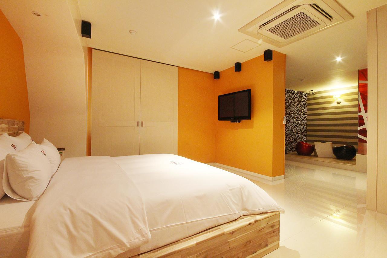 Hotel Zara Changwon Zewnętrze zdjęcie