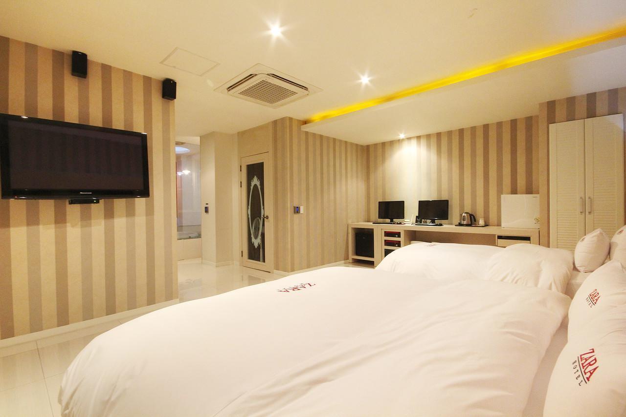 Hotel Zara Changwon Zewnętrze zdjęcie