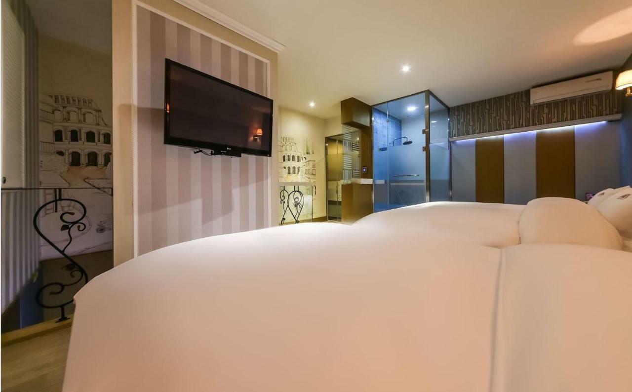 Hotel Zara Changwon Zewnętrze zdjęcie