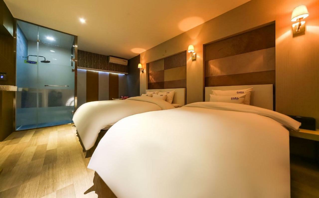 Hotel Zara Changwon Zewnętrze zdjęcie