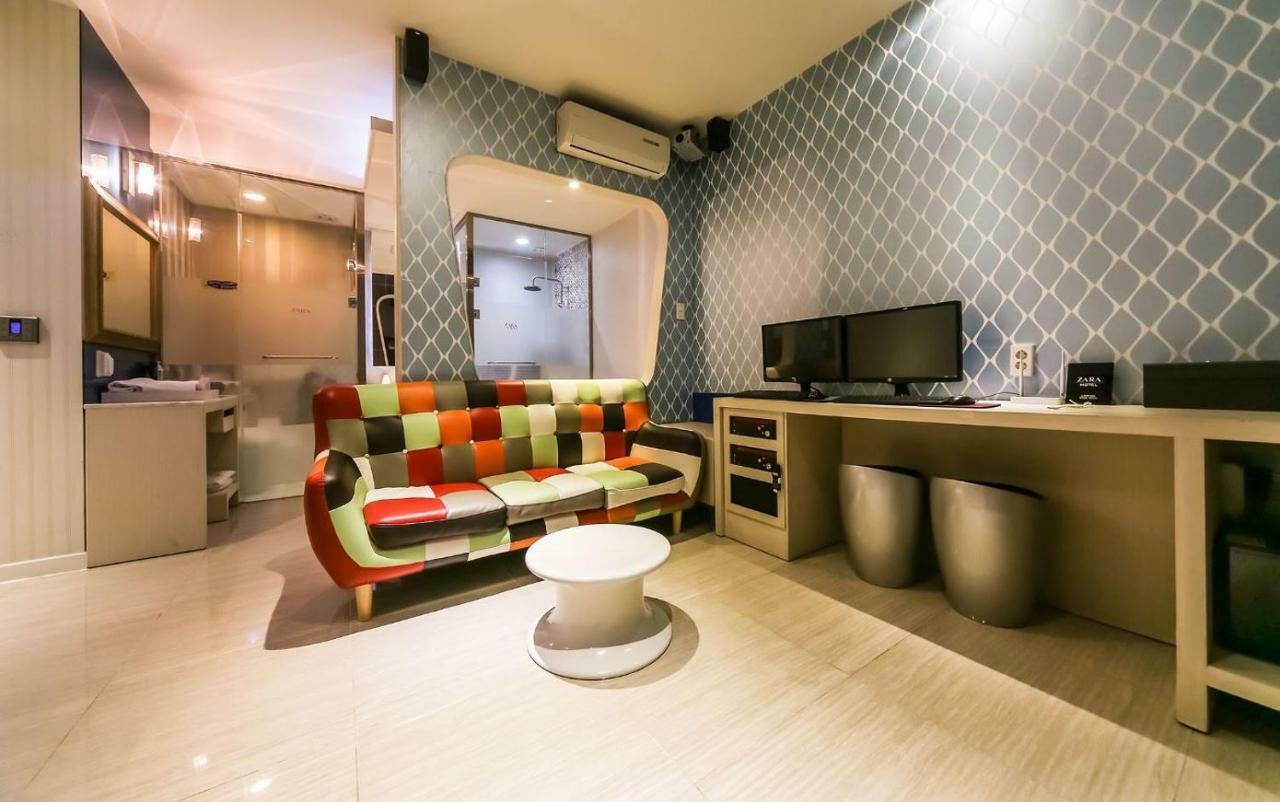 Hotel Zara Changwon Zewnętrze zdjęcie
